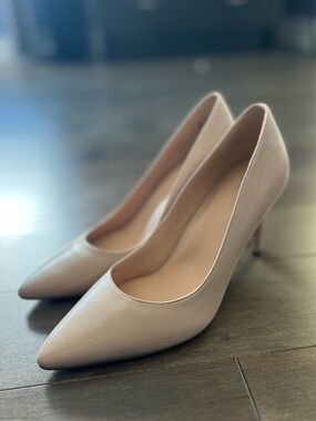 27 EDIT Beige Pointed-Toe “Alanna” Stiletto Pumps